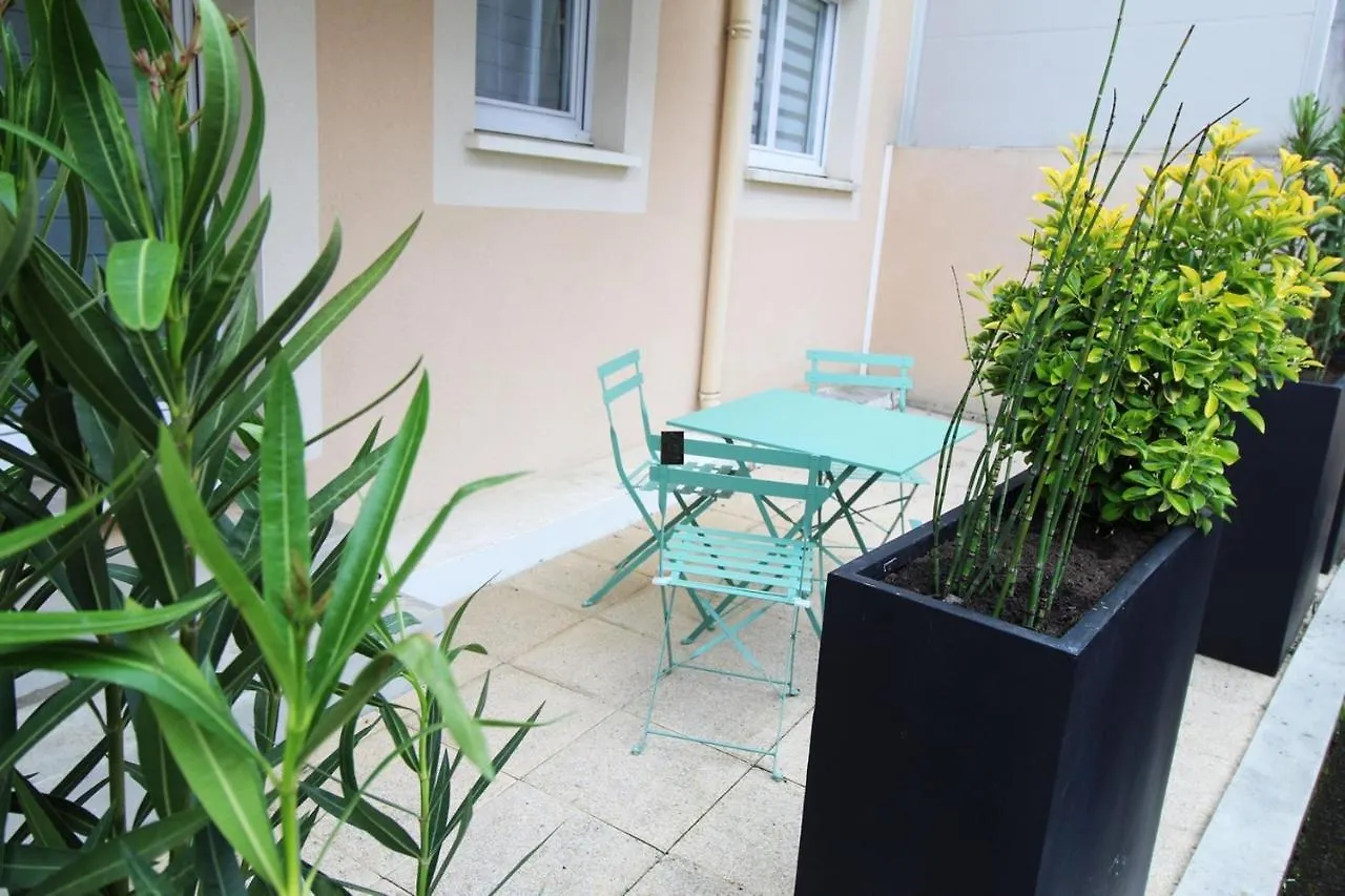 L'Evasion Lourdaise Terrasse Centre Parking Wifi Apartment Lourdes